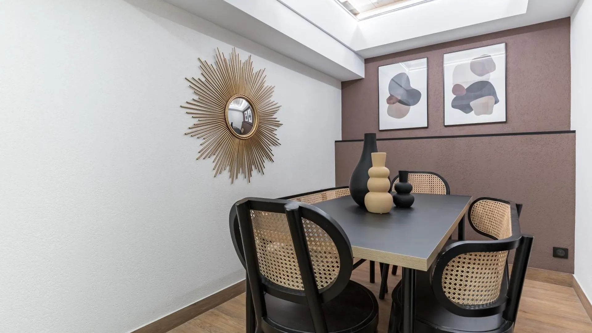 Hsh Parmentier-Couronnes I Appartement Design 6P-2Br Paris 0*,  França